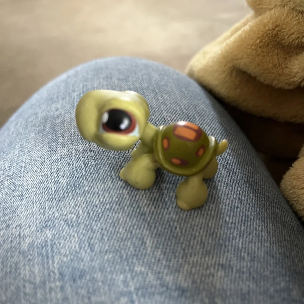 Littlest Pet Shop Authentic #7 Turtle G2